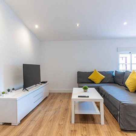 Reial 4 Tarragona Apartment ภายนอก รูปภาพ